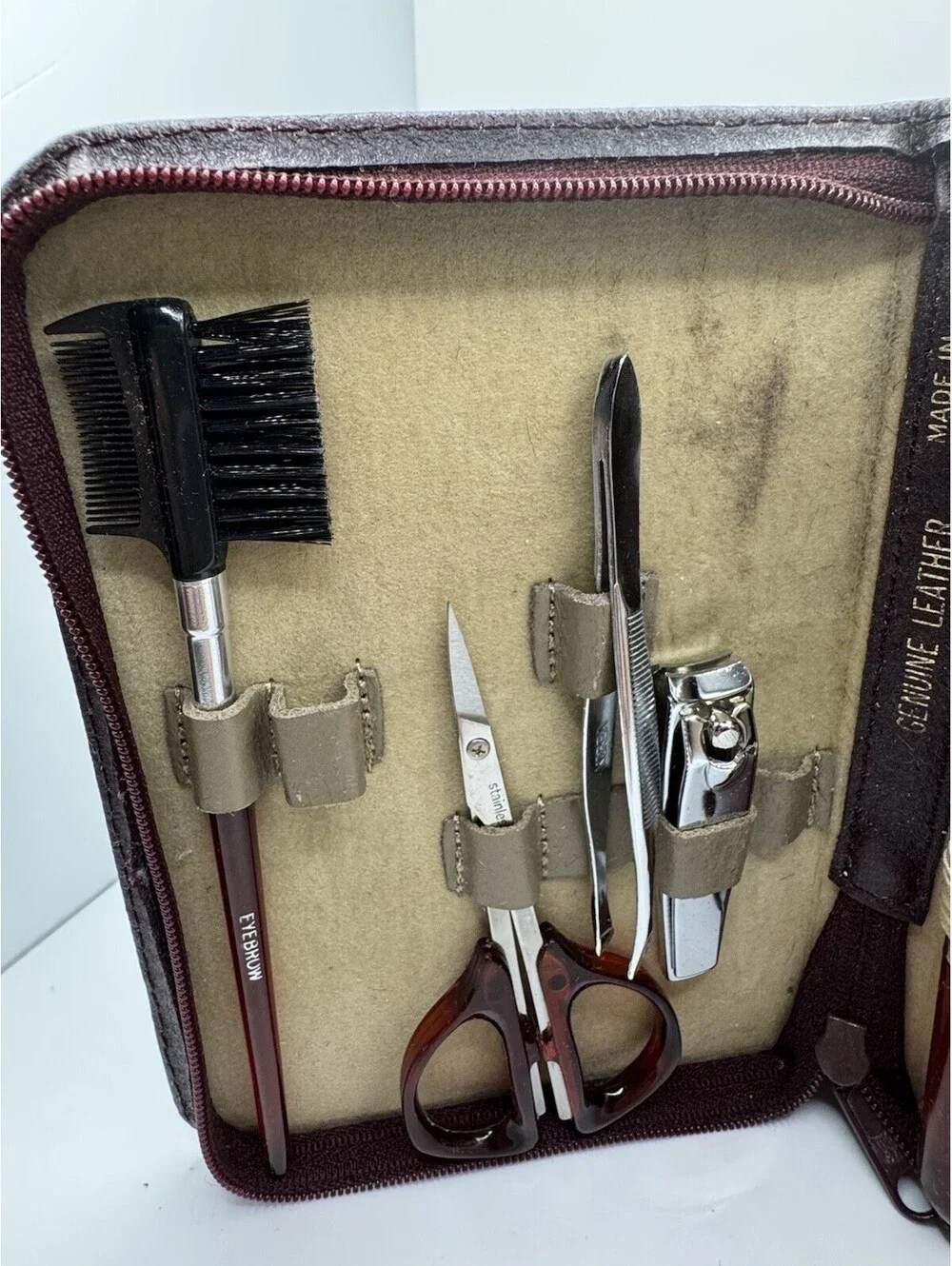Vintage Brown Leather Travel Grooming Makeup Kit Mirror Brushes Korea Retro
